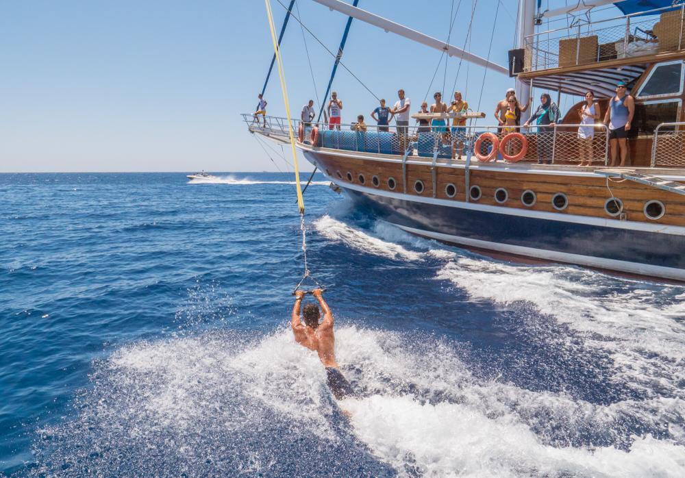 VIP Ras Mohamed, White Island Snorkeling & Lunch (Sina Dream)